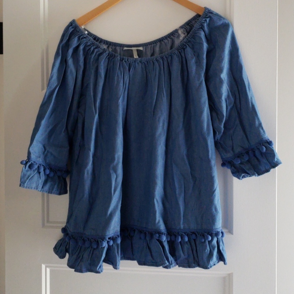 Hester & Orchard Off Shoulder Denim Blouse